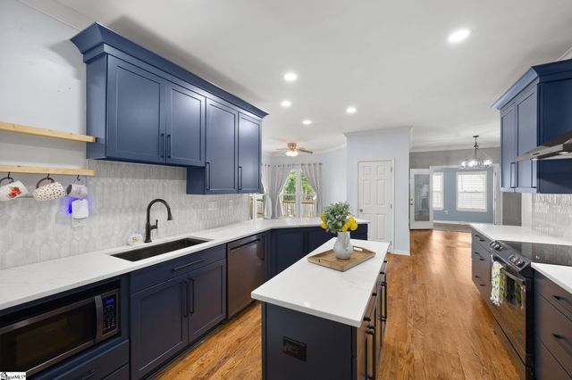 103 Harpers Ferry Court, Simpsonville, SC 29681