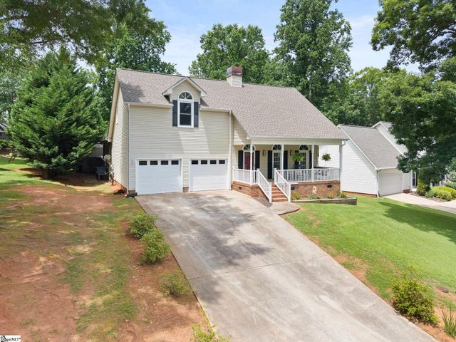 103 Harpers Ferry Court, Simpsonville, SC 29681