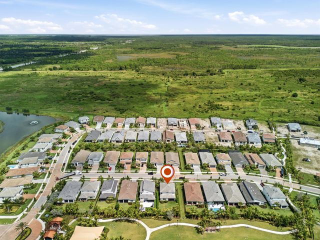 12530 Triumph Lane, Palm Beach Gardens, FL 33412