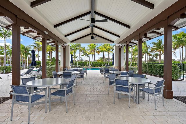 12530 Triumph Lane, Palm Beach Gardens, FL 33412