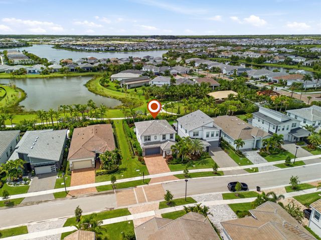 12530 Triumph Lane, Palm Beach Gardens, FL 33412