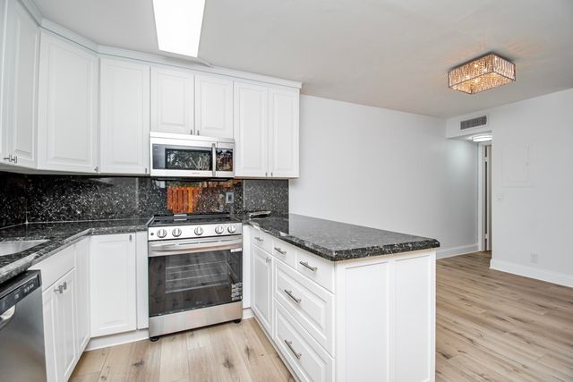 3112 Spanish Wells Drive 14-a, Delray Beach, FL 33445