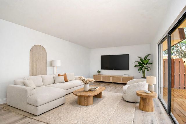 3112 Spanish Wells Drive 14-a, Delray Beach, FL 33445