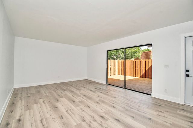 3112 Spanish Wells Drive 14-a, Delray Beach, FL 33445