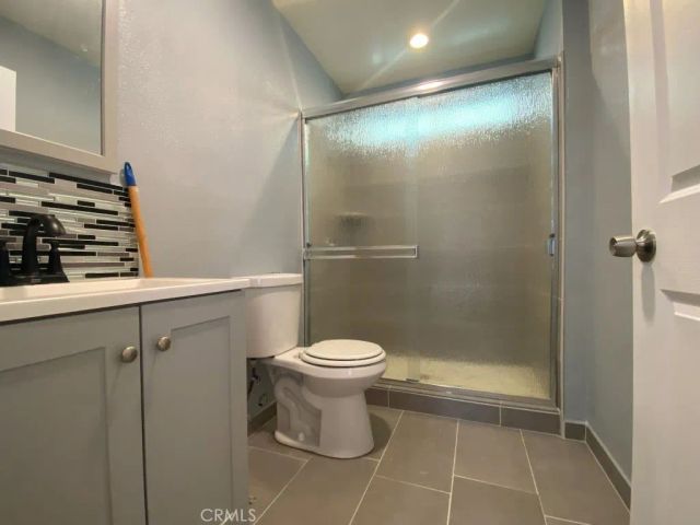 235 W 91st Street, Los Angeles, CA 90003