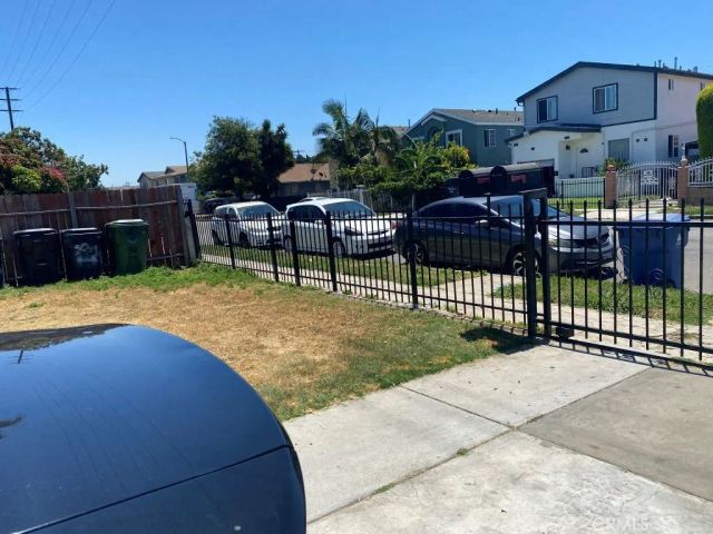 235 W 91st Street, Los Angeles, CA 90003