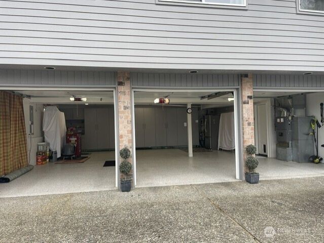 13605 SE 251 Place, Kent, WA 98042
