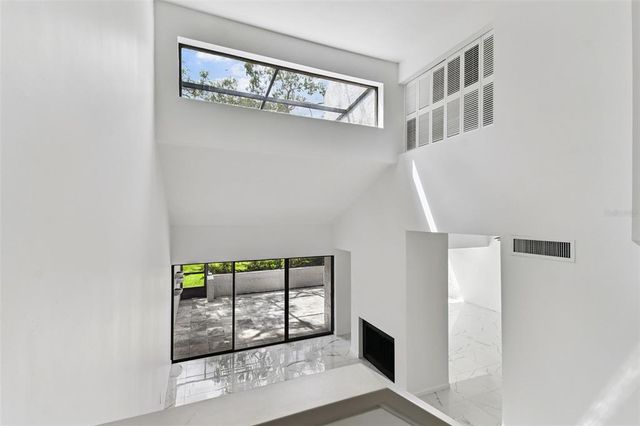 4220 FAIRWAY RUN 0, Tampa, FL 33618