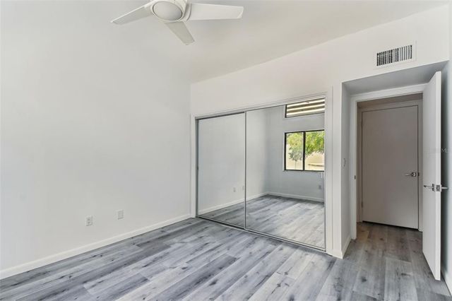 4220 FAIRWAY RUN 0, Tampa, FL 33618
