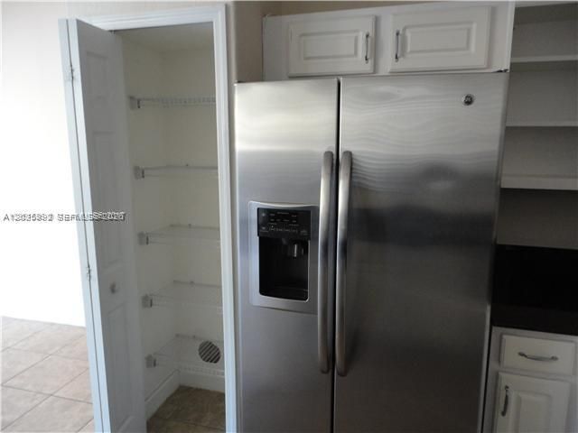 8652 NW 112th Ct, Doral, FL 33178