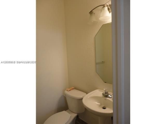 8652 NW 112th Ct, Doral, FL 33178