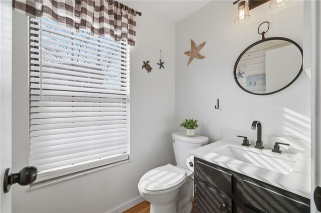 401 Maywood Dr, Bethel Park, PA 15102