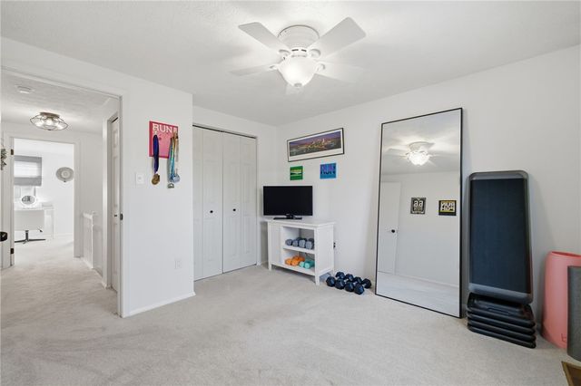 401 Maywood Dr, Bethel Park, PA 15102