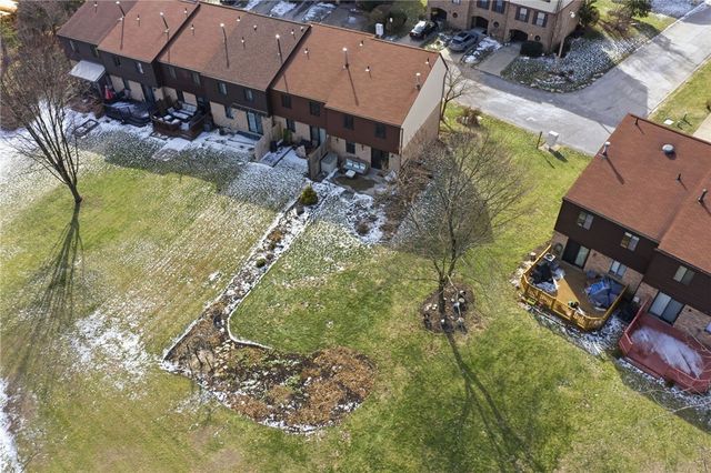 401 Maywood Dr, Bethel Park, PA 15102