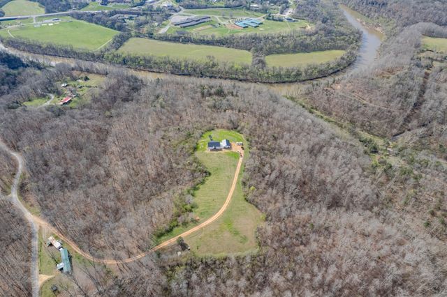 321 OLD SR 48, Centerville, TN 37033