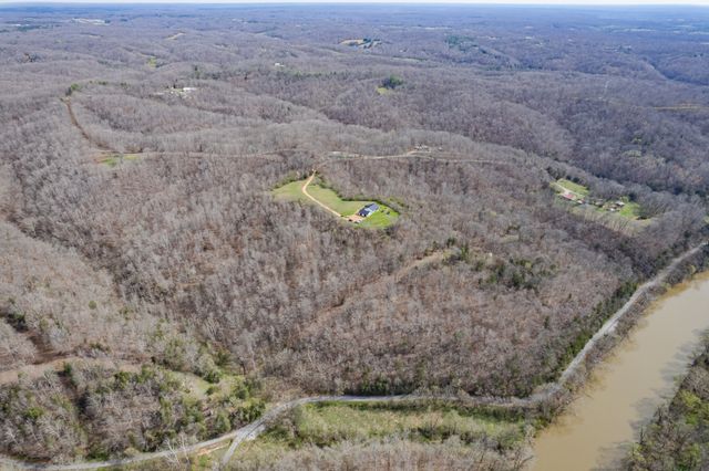 321 OLD SR 48, Centerville, TN 37033