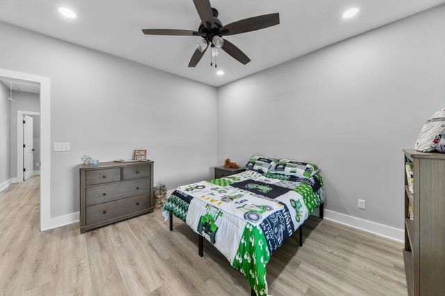 321 OLD SR 48, Centerville, TN 37033