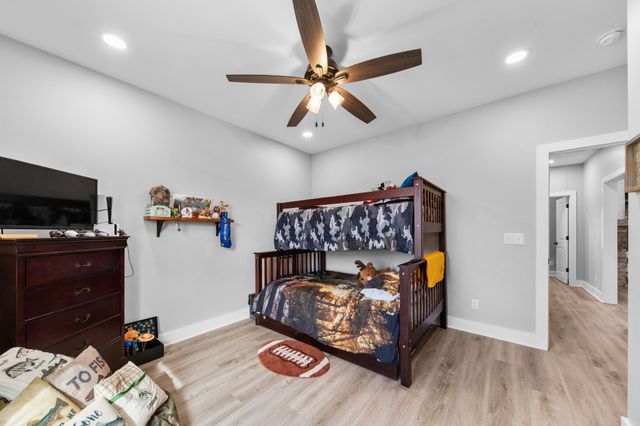 321 OLD SR 48, Centerville, TN 37033