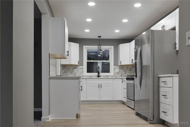 219 Barrington Road, Syracuse, NY 13214