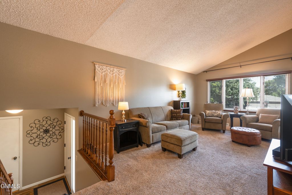 1606 Columbia Drive, Bismarck, ND 58504 photo 5