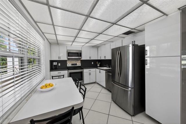 808 Cypress Boulevard 203, Pompano Beach, FL 33069