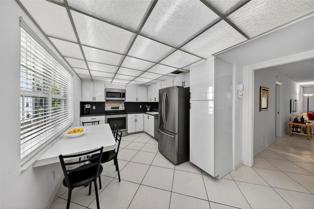 808 Cypress Boulevard 203, Pompano Beach, FL 33069