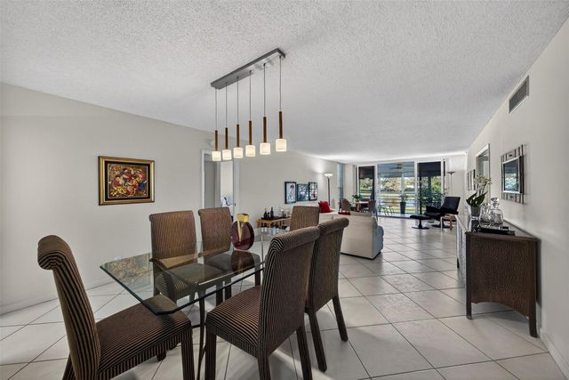 808 Cypress Boulevard 203, Pompano Beach, FL 33069