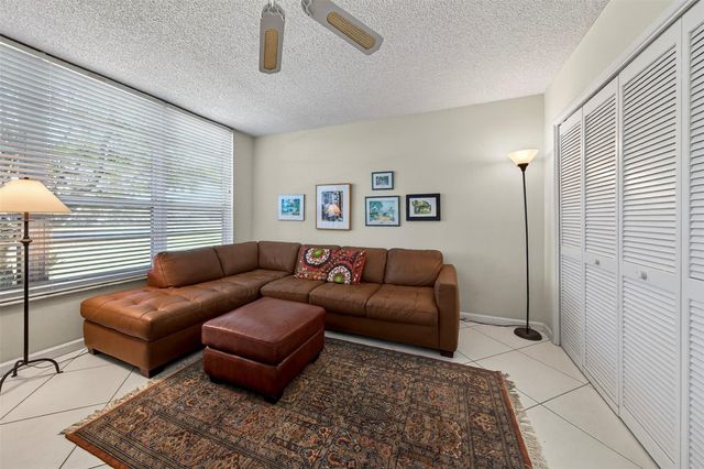 808 Cypress Boulevard 203, Pompano Beach, FL 33069