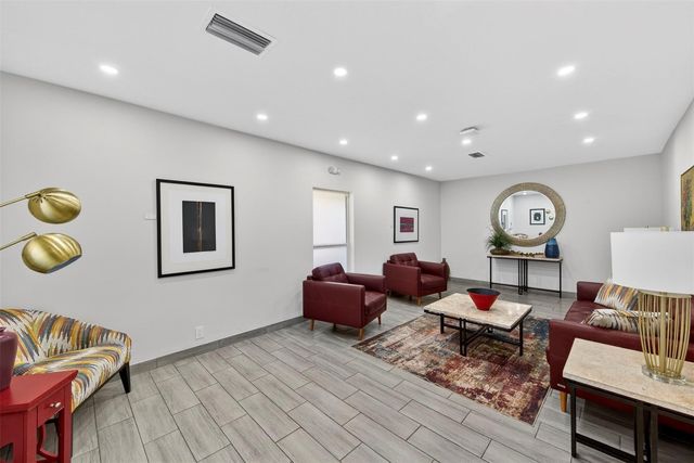 808 Cypress Boulevard 203, Pompano Beach, FL 33069