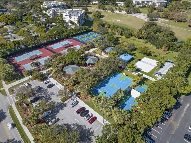 808 Cypress Boulevard 203, Pompano Beach, FL 33069