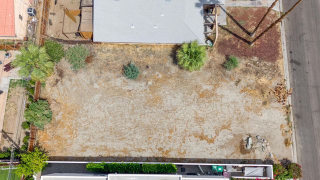52065 Avenida Navarro, La Quinta, CA 92253