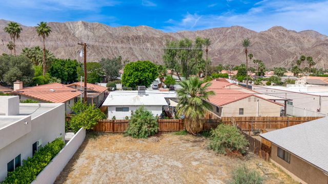 52065 Avenida Navarro, La Quinta, CA 92253