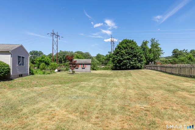 23 Sara Circle, North Haven, CT 06473