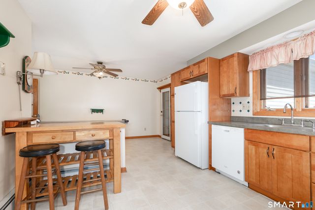 23 Sara Circle, North Haven, CT 06473