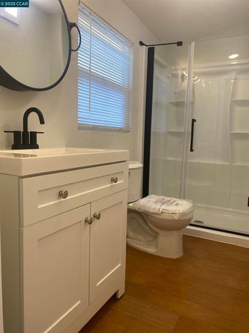 716 11Th St, Richmond, CA 94801