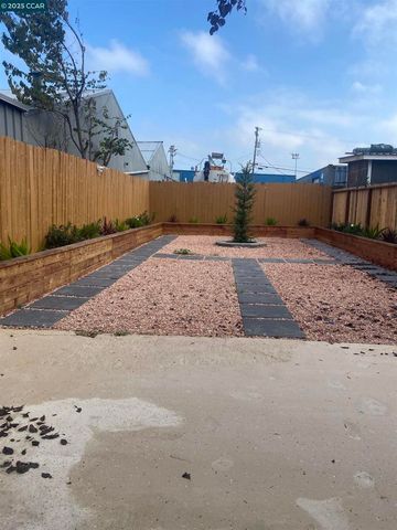 716 11Th St, Richmond, CA 94801