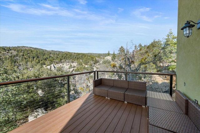 33334 Forrest Drive, Running Springs, CA 92382