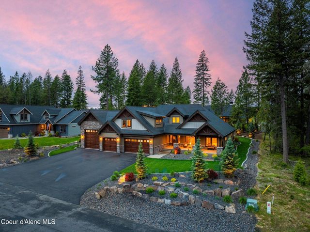 11671 N SPIRAEA LN, Hayden, ID 83835