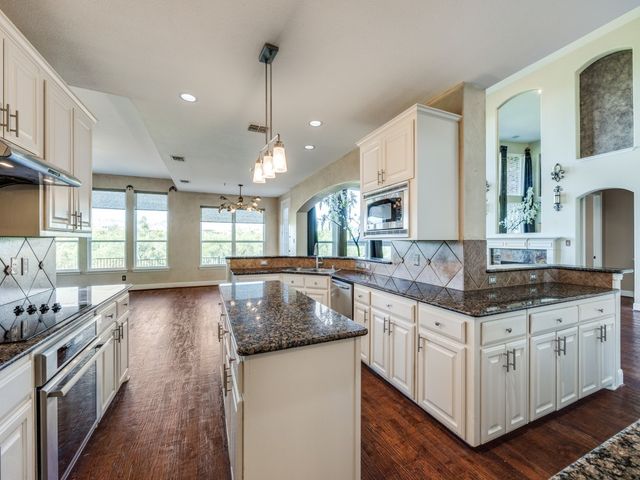 4463 Fallmeadow Drive, Frisco, TX 75034