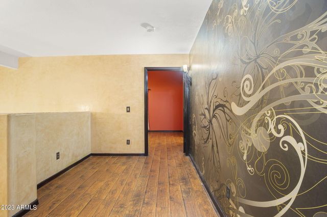 7775 N 52nd Drive, Glendale, AZ 85301