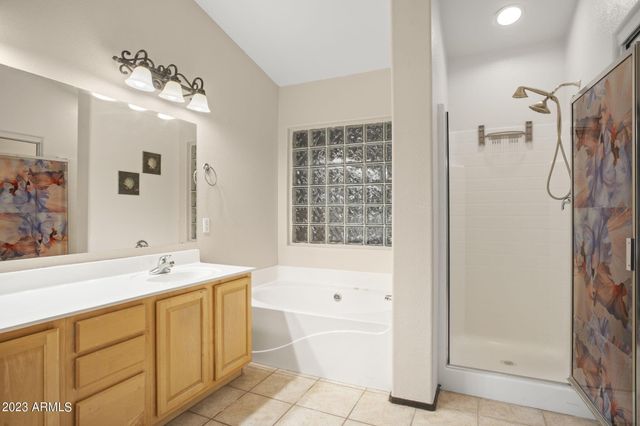 7775 N 52nd Drive, Glendale, AZ 85301