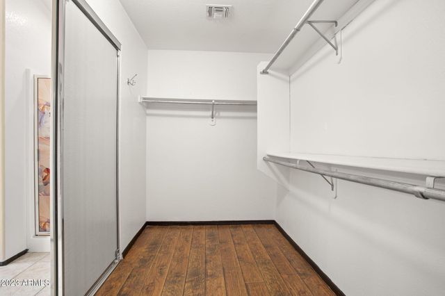 7775 N 52nd Drive, Glendale, AZ 85301