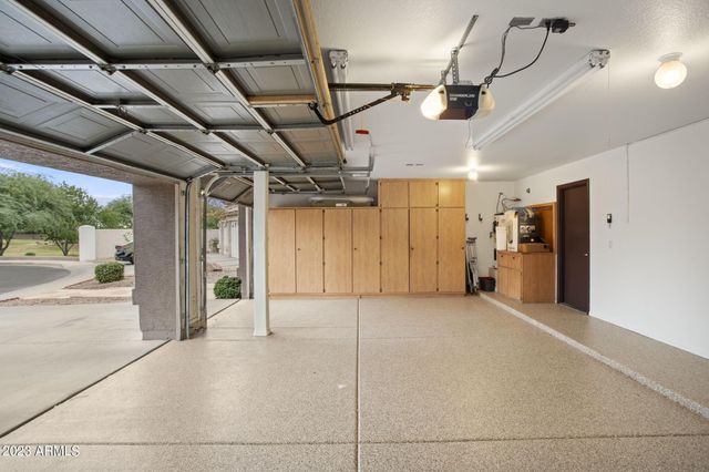 7775 N 52nd Drive, Glendale, AZ 85301