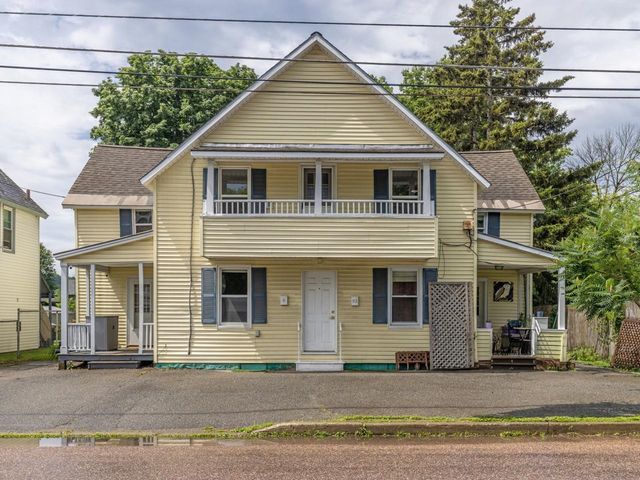 92 West St Apt A, Winooski, VT 05404