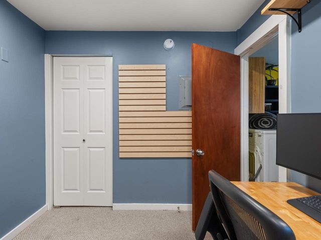 92 West St Apt A, Winooski, VT 05404