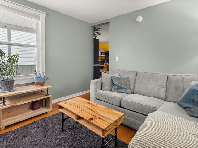 92 West St Apt A, Winooski, VT 05404