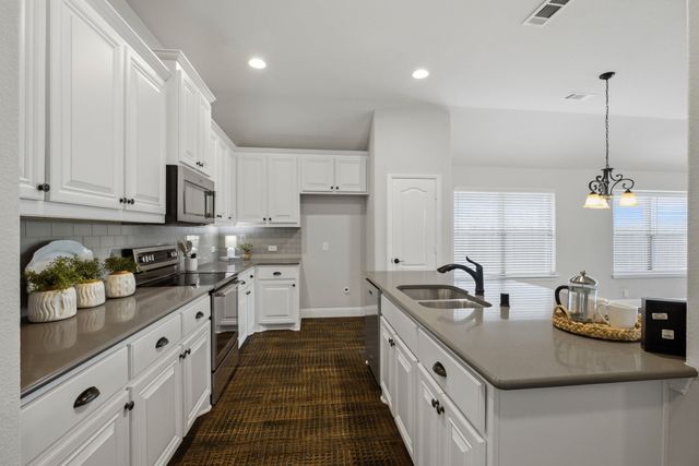 2115 Victoria Lane, Princeton, TX 75407
