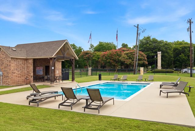 2115 Victoria Lane, Princeton, TX 75407