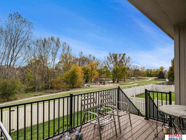 10707 Winding River Drive, Bellevue, NE 68123