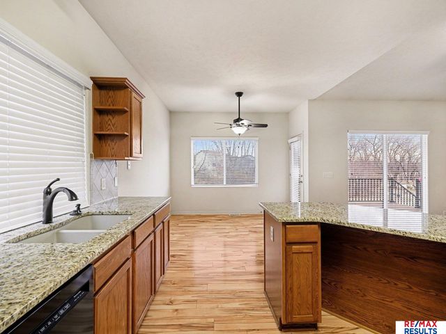 10707 Winding River Drive, Bellevue, NE 68123